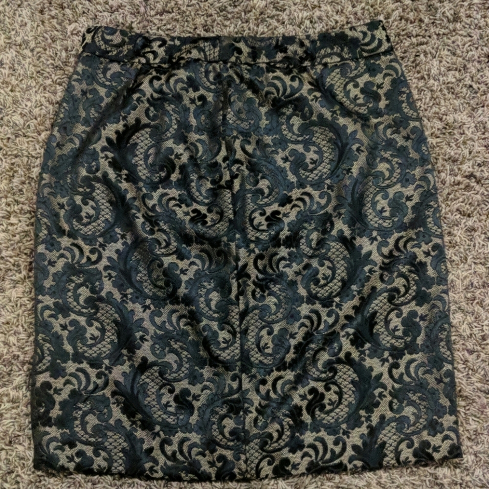 Gold and black pencil skirt